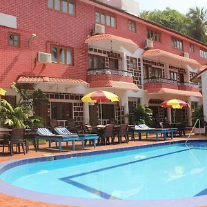 Br Holiday Resort